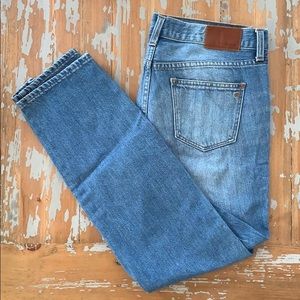 Madewell boyjean in size 26